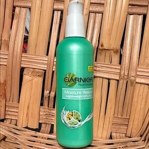 Garnier Nutritioniste Moisture Rescue Lightweight UV-Lotion SPF 15 4.5oz